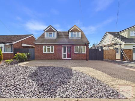 3 bedroom Detached bungalow for sale in Rope Lane, Shavington, CW2