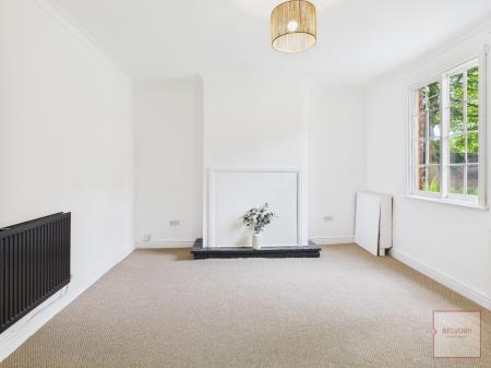 3 bedroom End of terrace house to let in Dorfold Street, Crewe, CW1