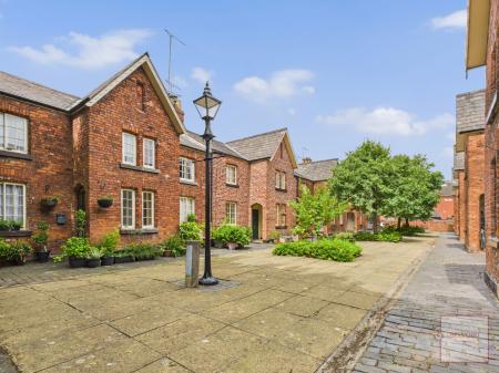 3 bedroom End of terrace house to let in Dorfold Street, Crewe, CW1