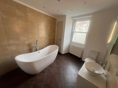 3 bedroom Mews house to let in Albert Square, Whitehaven, CA28