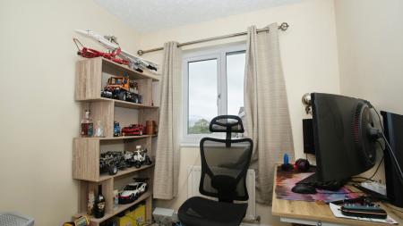 2 bedroom Semi-detached house for sale in Ruskin Place, Cleator Moor, CA25