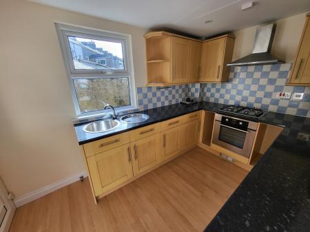 2 bedroom Terraced House to let in Victoria Road, Workington, CA14