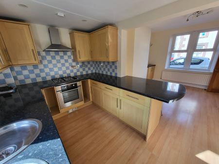 2 bedroom Terraced House to let in Victoria Road, Workington, CA14
