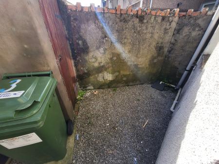 2 bedroom Terraced House to let in Victoria Road, Workington, CA14