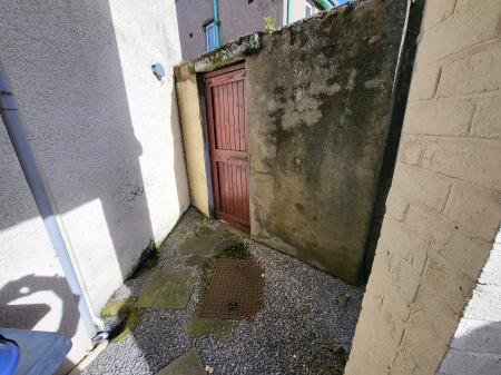 2 bedroom Terraced House to let in Victoria Road, Workington, CA14