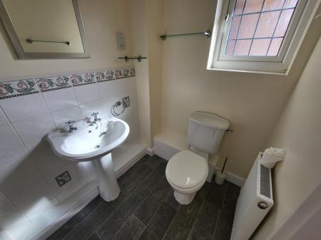 3 bedroom Detached house to let in Meadow Vale, Seaton, Workington, CA14
