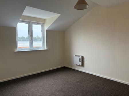 3 bedroom Flat to let in Willowholme Road, Carlisle, CA2