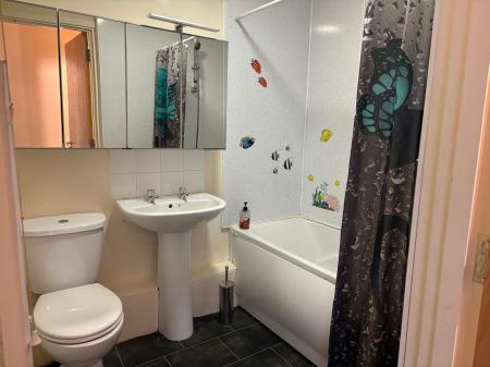 3 bedroom Flat to let in Willowholme Road, Carlisle, CA2