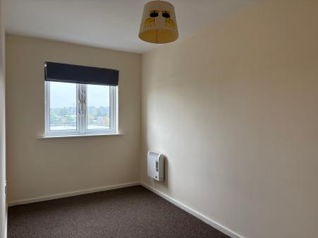 3 bedroom Flat to let in Willowholme Road, Carlisle, CA2