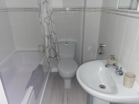 4 bedroom Semi-detached house to let in Rowntree Gardens, Egremont, CA22