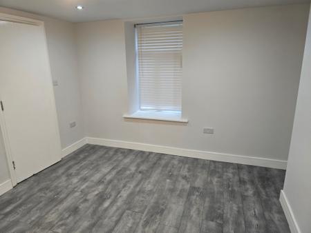 1 bedroom Flat to let in Curzon Street, Maryport, CA15