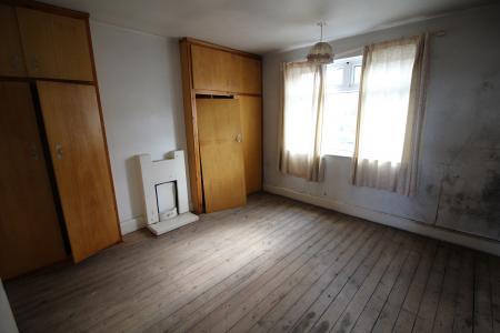 2 bedroom Semi-detached house for sale in Ashforth Avenue, Heanor, DE75