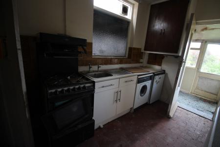 2 bedroom Semi-detached house for sale in Ashforth Avenue, Heanor, DE75