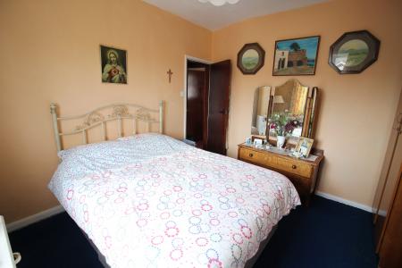 3 bedroom Terraced House for sale in Breach Road, Heanor, DE75