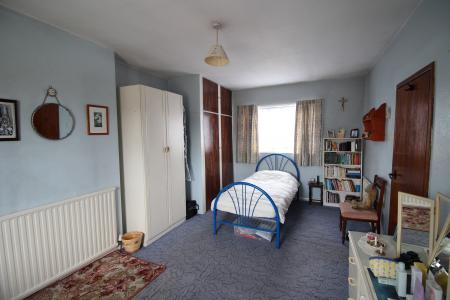 3 bedroom Terraced House for sale in Breach Road, Heanor, DE75