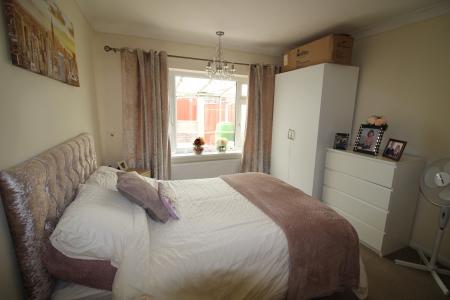 2 bedroom Bungalow for sale in Hunt Avenue, Heanor, DE75