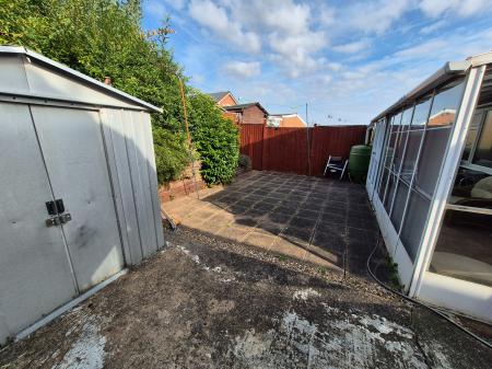 2 bedroom Bungalow for sale in Hunt Avenue, Heanor, DE75