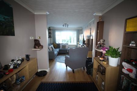 3 bedroom Detached house for sale in Saxton Avenue, Heanor, DE75