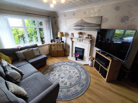 3 bedroom Detached house for sale in Saxton Avenue, Heanor, DE75