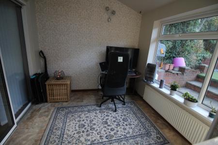 3 bedroom Detached house for sale in Saxton Avenue, Heanor, DE75