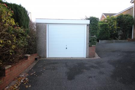 3 bedroom Detached house for sale in Saxton Avenue, Heanor, DE75