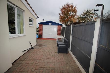 3 bedroom Semi-detached house for sale in Stainsby Avenue, Heanor, DE75