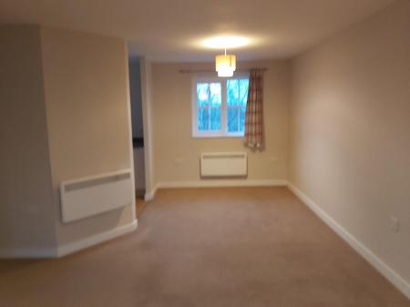 2 bedroom Flat to let in Hendeley Court, Burton Upon Trent, DE14