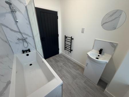 1 bedroom Flat to let in Flat 6, 279, Osmaston Road, Derby, DE23