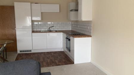 1 bedroom Flat to let in South Street, Ilkeston, DE7