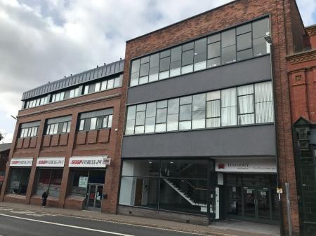 1 bedroom Flat to let in South Street, Ilkeston, DE7