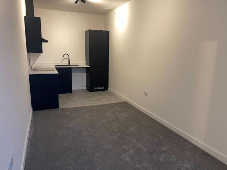 1 bedroom Flat to let in Flat 10, 279, Osmaston Road, Derby, DE23