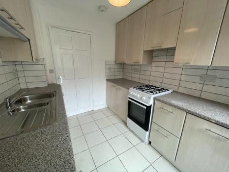3 bedroom End of terrace house to let in Starthe Bank, Heanor, DE75