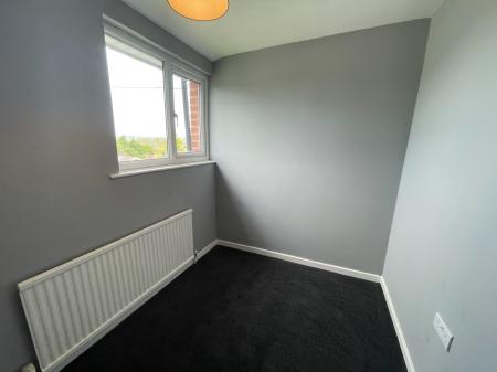 3 bedroom End of terrace house to let in Starthe Bank, Heanor, DE75