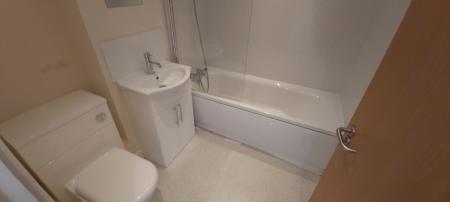 1 bedroom Flat to let in Gower Street, Derby, DE1