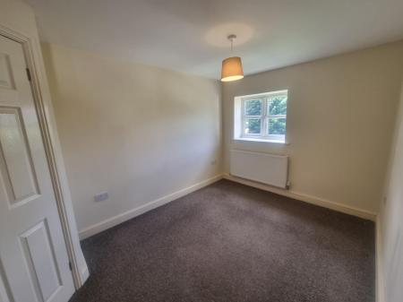 3 bedroom Semi-detached house to let in Peacock Place, Church Street, Ilkeston, DE7