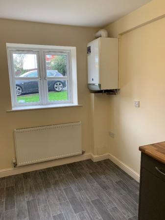 3 bedroom Semi-detached house to let in Peacock Place, Church Street, Ilkeston, DE7