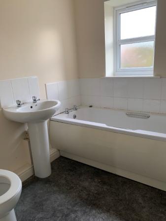 3 bedroom Semi-detached house to let in Peacock Place, Church Street, Ilkeston, DE7