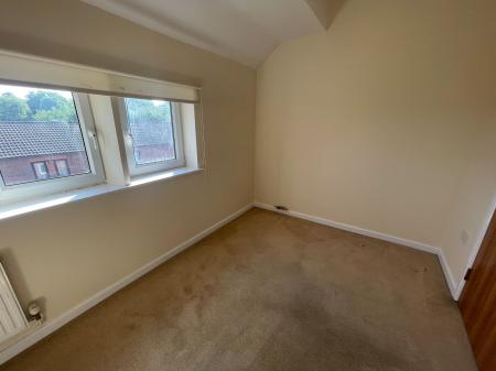 2 bedroom Flat to let in Caesar Street, Chester Green, Derby, DE1