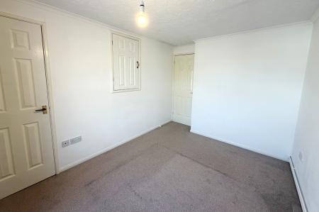 2 bedroom End of terrace house for sale in St Neots Road, Sandy, SG19