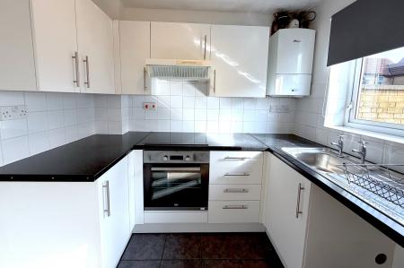 2 bedroom End of terrace house for sale in St Neots Road, Sandy, SG19
