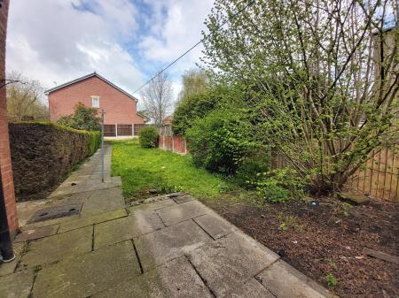 2 bedroom Terraced House to let in Loscoe Grange, Heanor, DE75