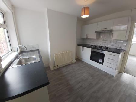 2 bedroom Terraced House to let in Loscoe Grange, Heanor, DE75