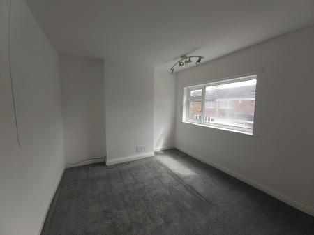 2 bedroom Terraced House to let in Loscoe Grange, Heanor, DE75