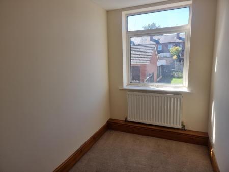 3 bedroom Terraced House to let in Greenhills Road, Eastwood, NG16
