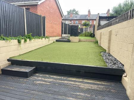 3 bedroom Terraced House to let in Greenhills Road, Eastwood, NG16