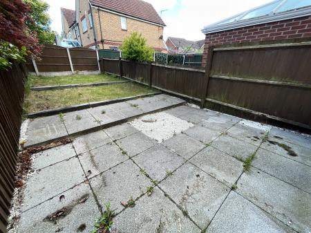 2 bedroom Town house to let in Mason Road, Ilkeston, DE7