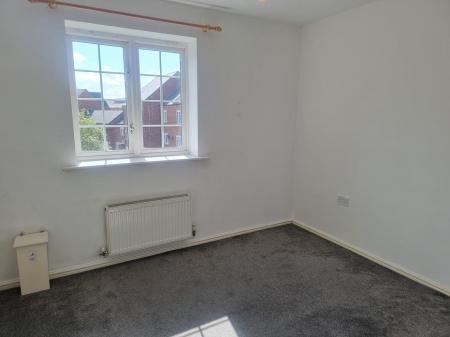 2 bedroom Flat for sale in Evershed Way, Burton Upon Trent, DE14