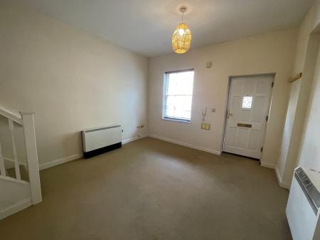1 bedroom Terraced House to let in 167-169 Horninglow Street, Burton Upon Trent, DE14