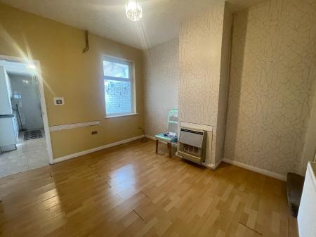 2 bedroom Terraced House to let in Uxbridge Street, Burton Upon Trent, DE14