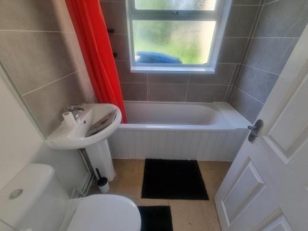 3 bedroom Terraced House to let in King Street, Burton Upon Trent, DE14